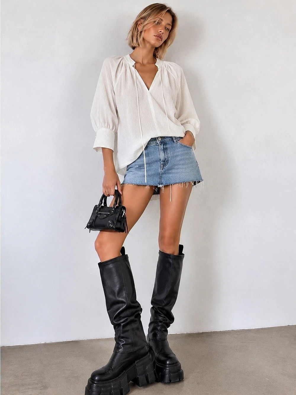 Reistor Relaxed Fit Top with Front-tie White XS